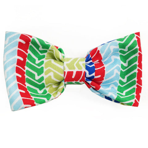 627 Barley's Rainbow Tread Dog Bow Tie