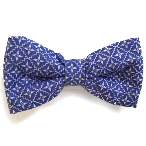 608 Barley's Blue & White Print Dog Bow Tie
